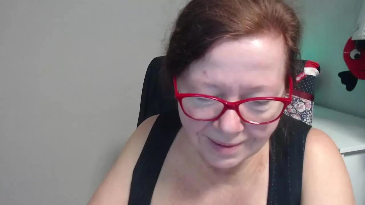 AdeleeModel on Streamray 