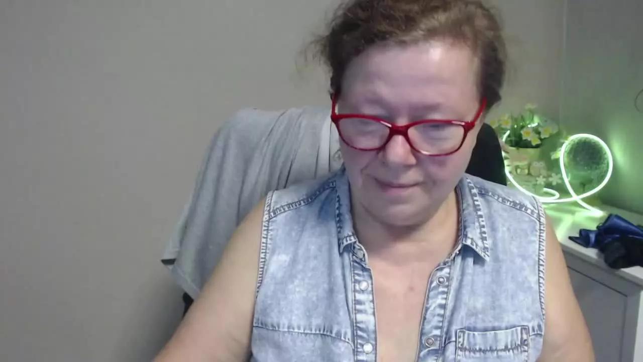 AdeleeModel on Streamray 