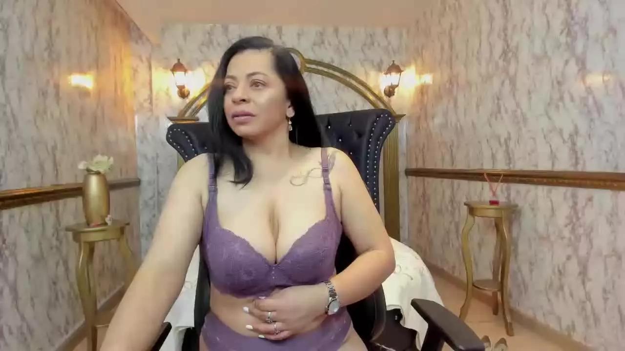 adelinemoretti on Streamray 