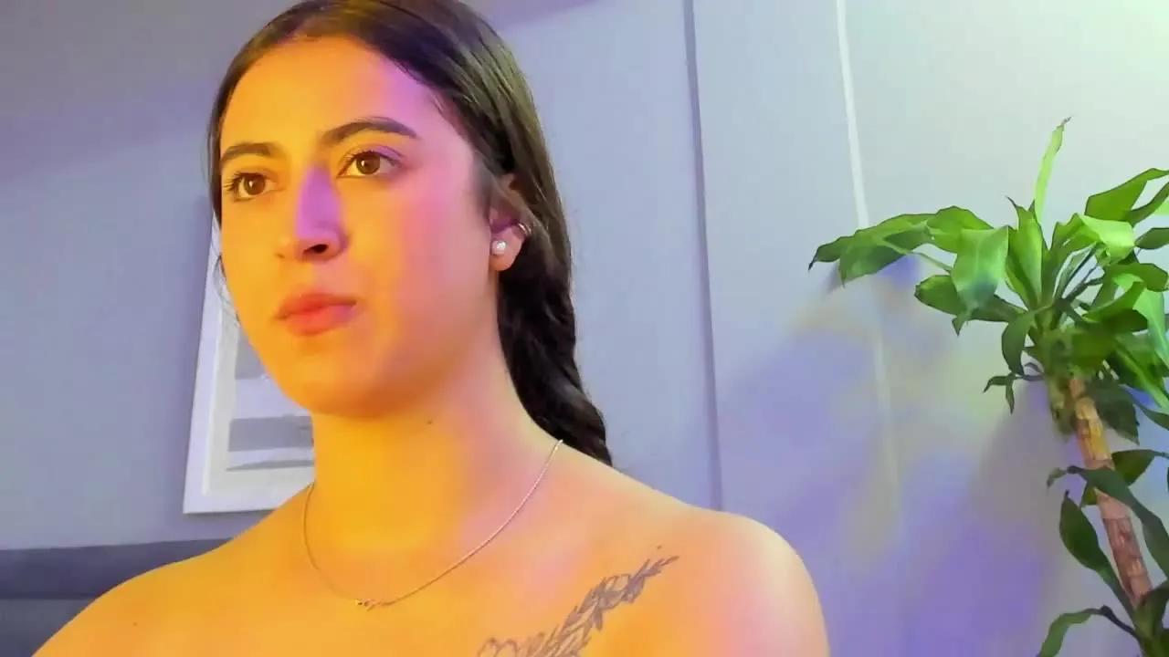 AlissaScott on Streamray
