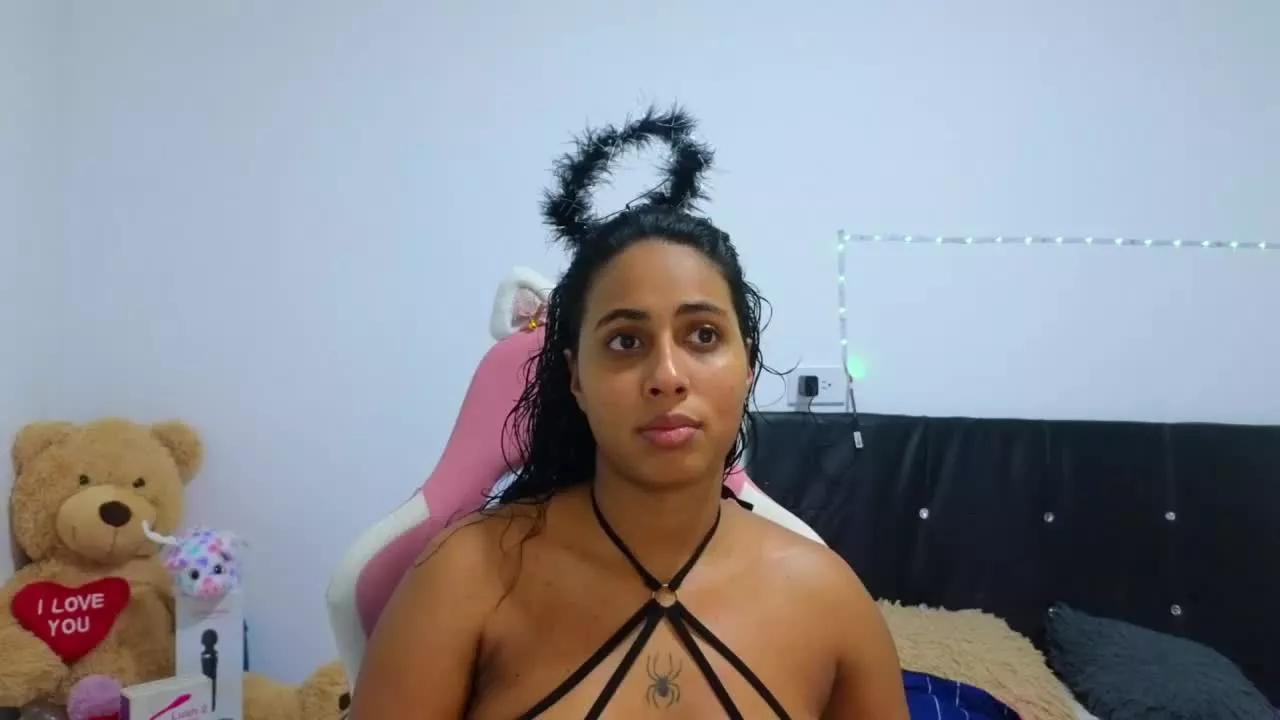 Amelia_Sweett on Streamray 