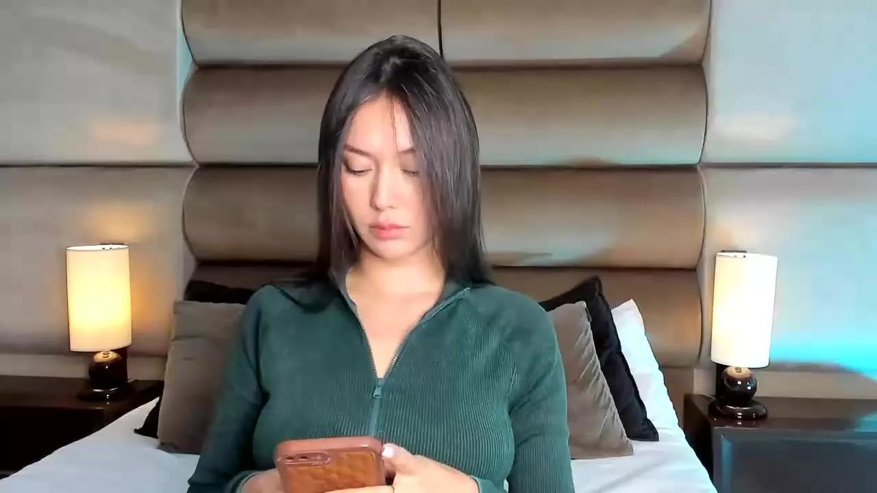 AnaHill on Streamray 