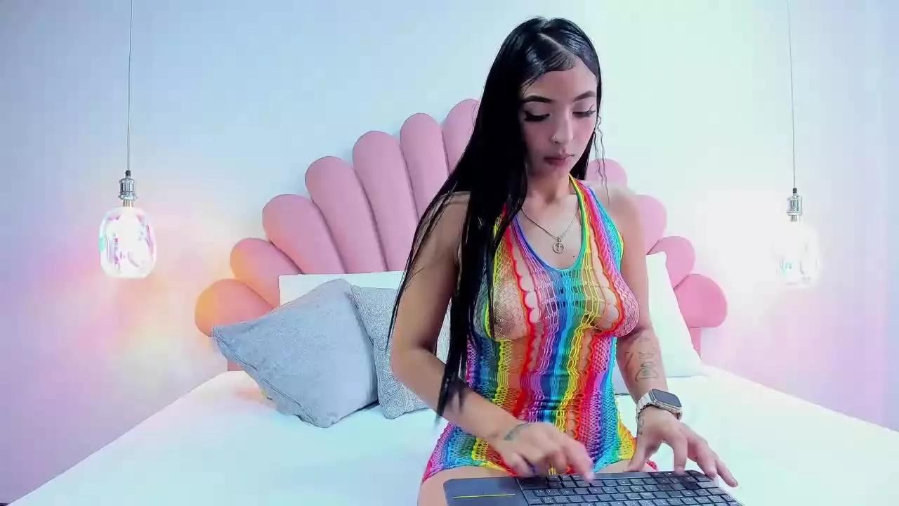 AriaAragon on Streamray 