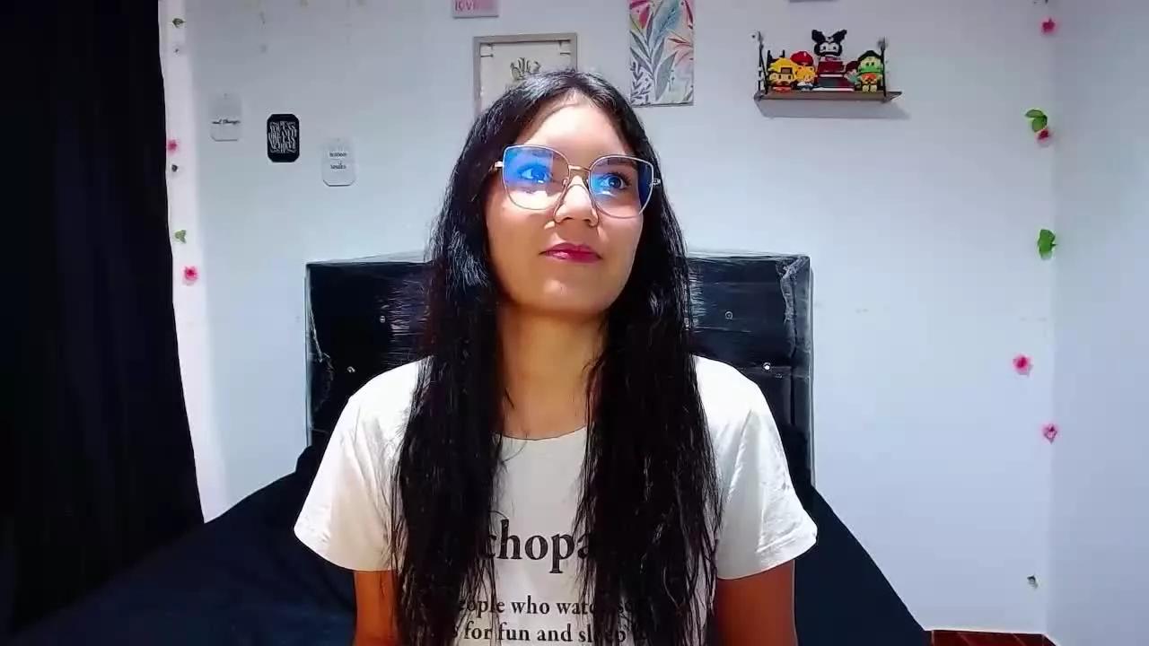 AriannaLeen on Streamray 