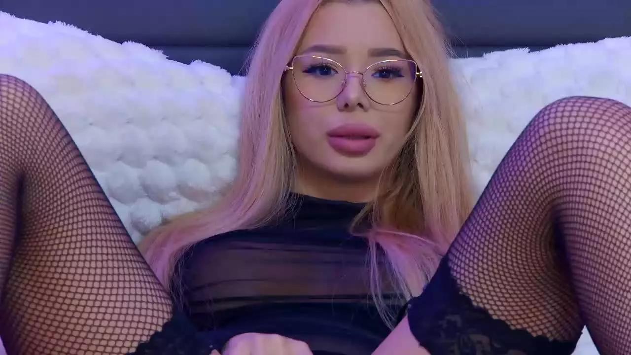 AriannaVoss on Streamray 