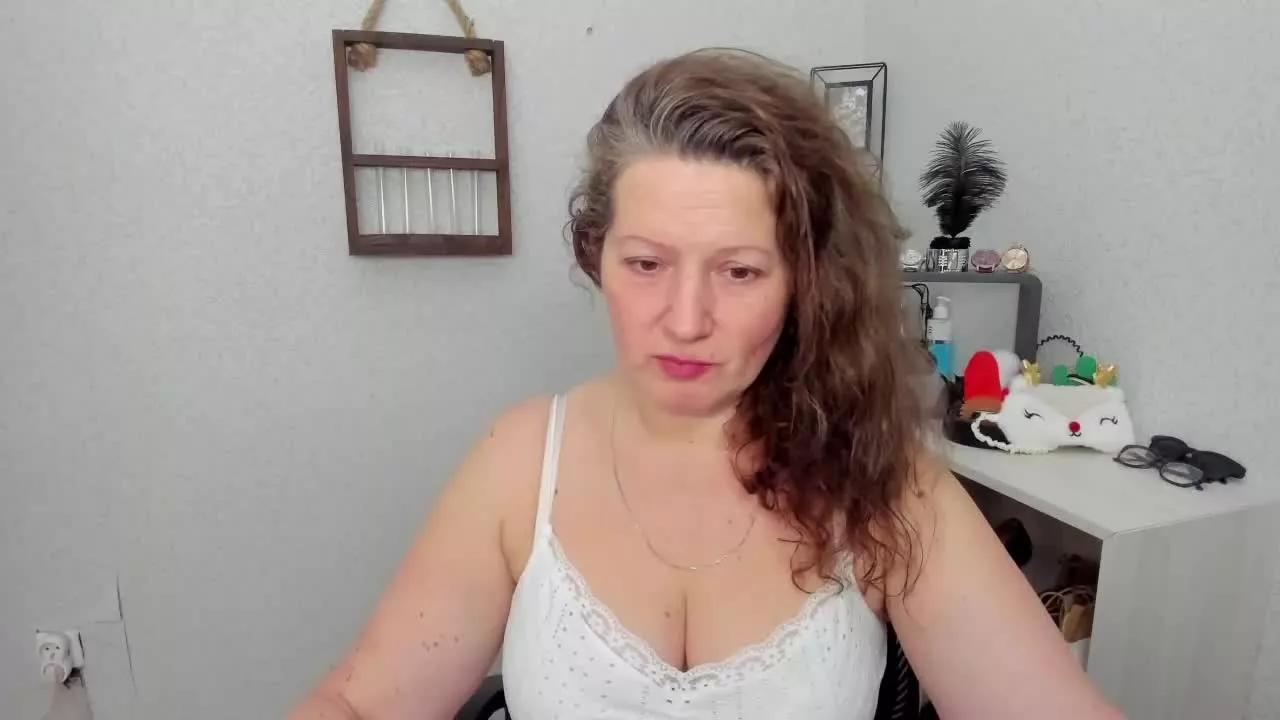 AriaTasty on Streamray 