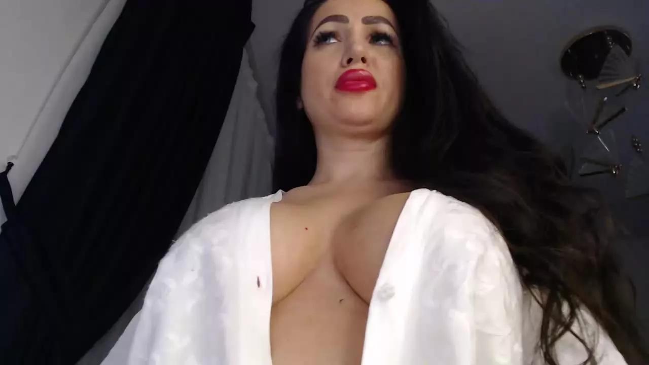 Assyaa on Streamray 