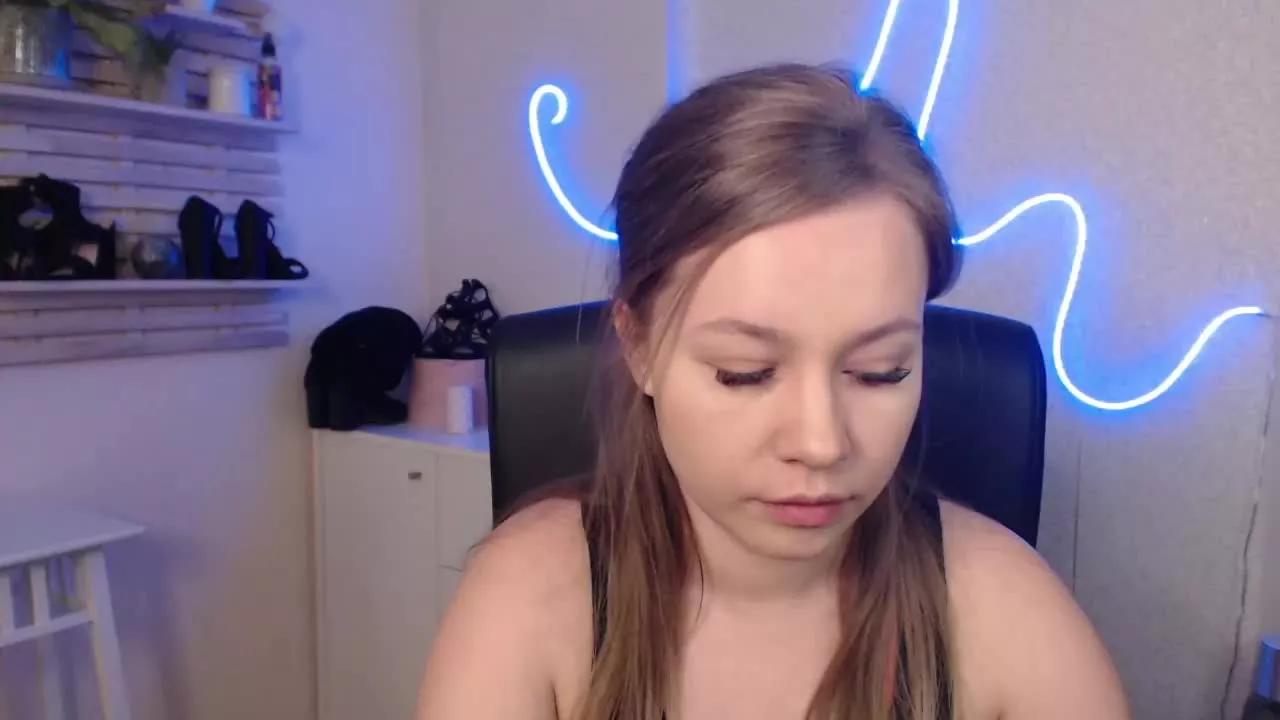 bambiHOLLY on Streamray 
