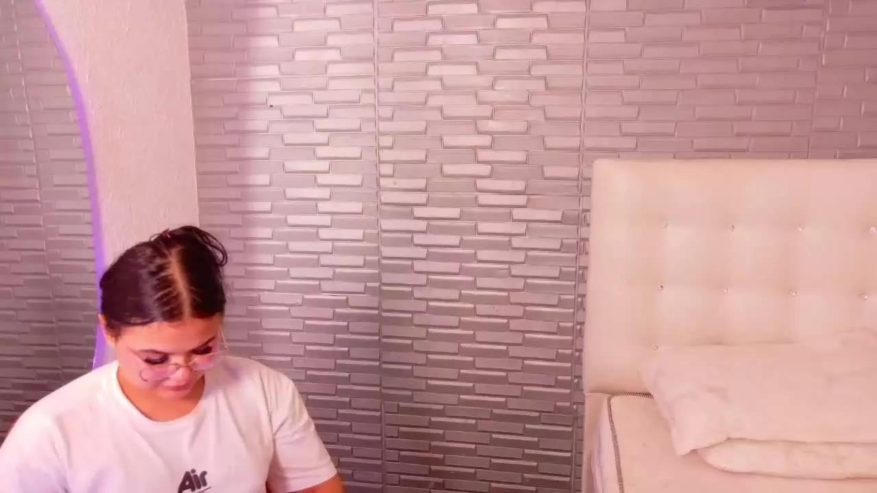 barely_legal on Streamray 