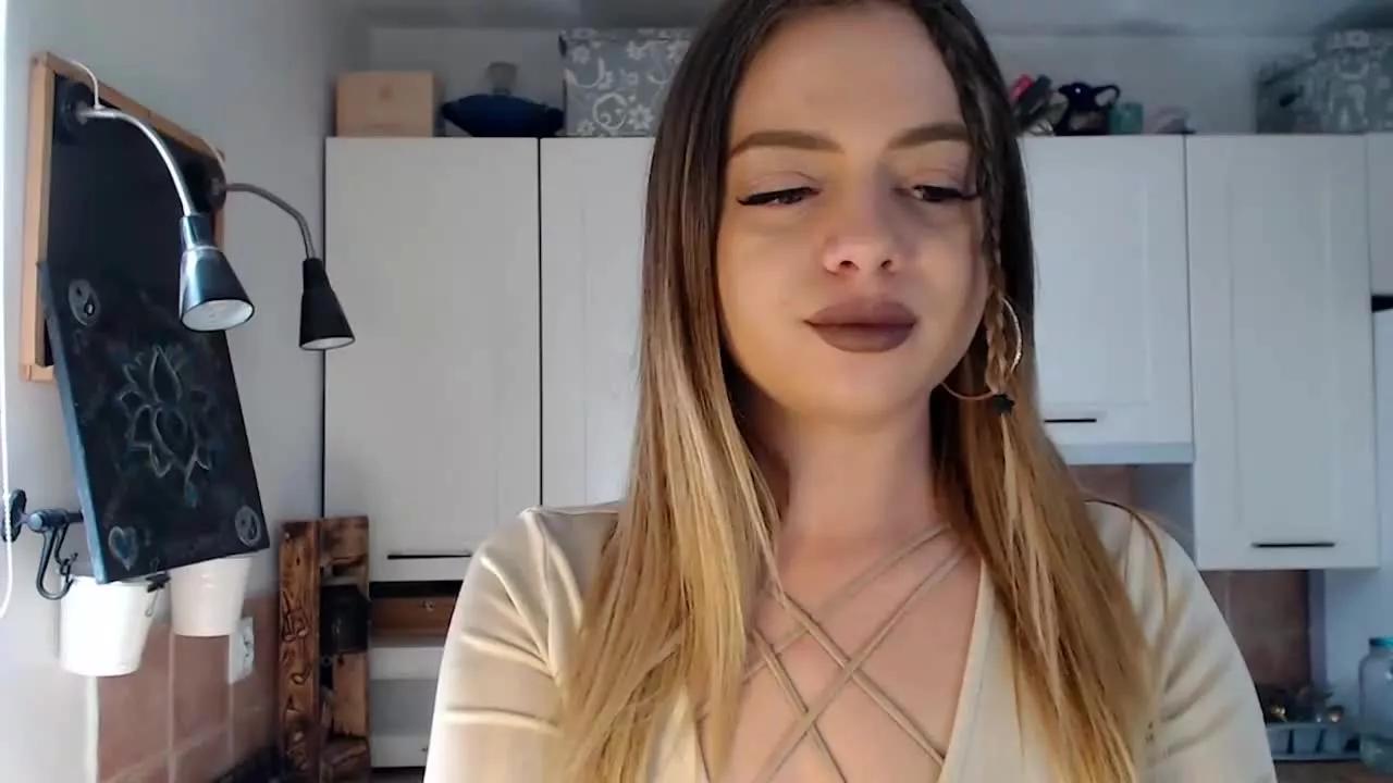 BuffyLust on Streamray 