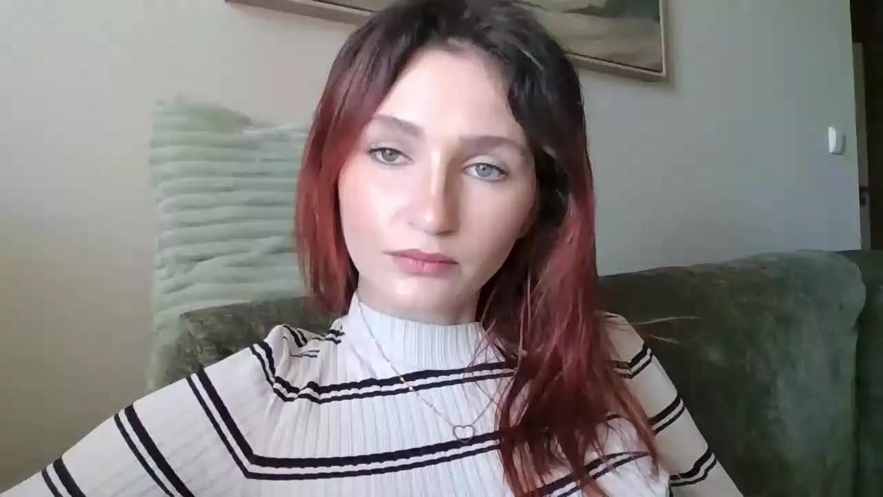 CarmelinaDream on Streamray 