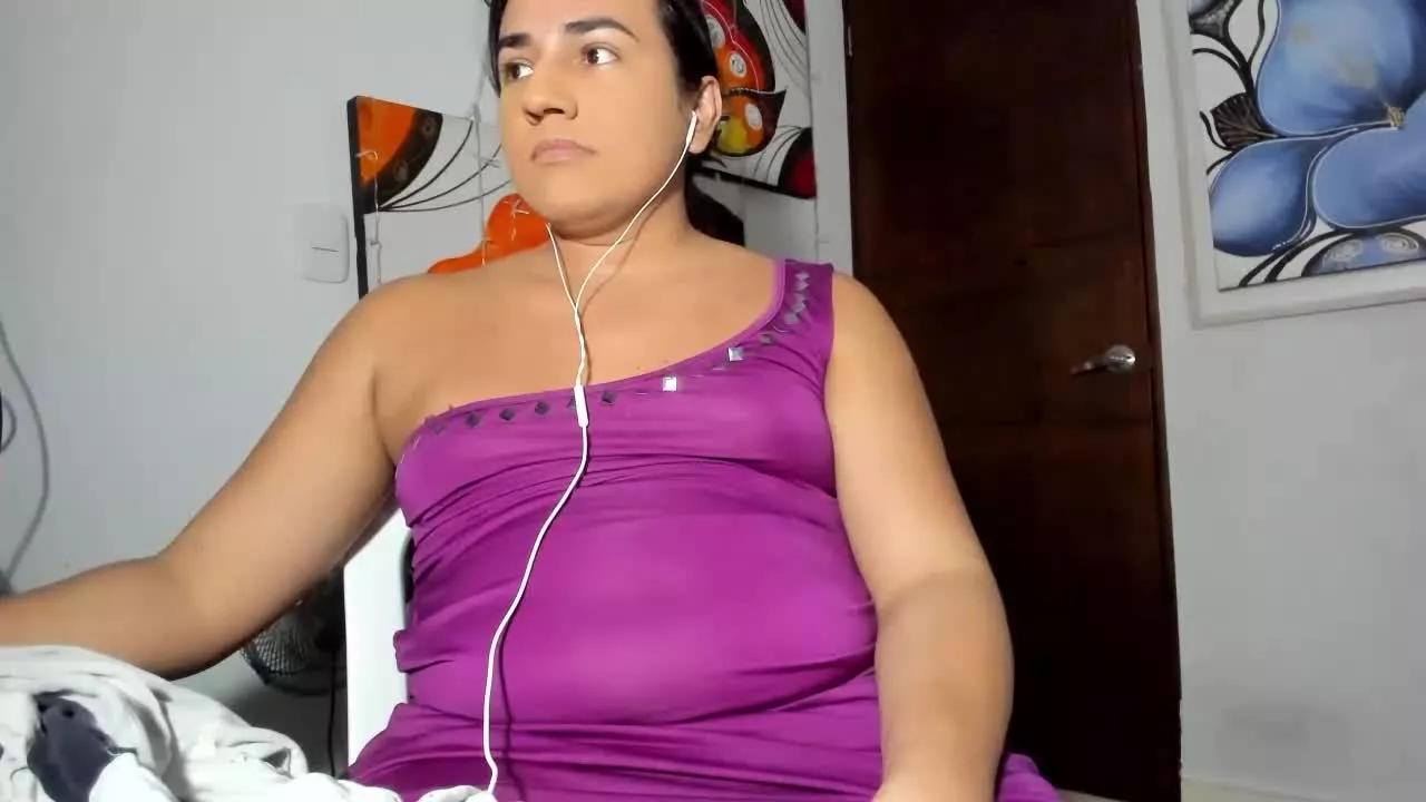 caroldubaiTS on Streamray 