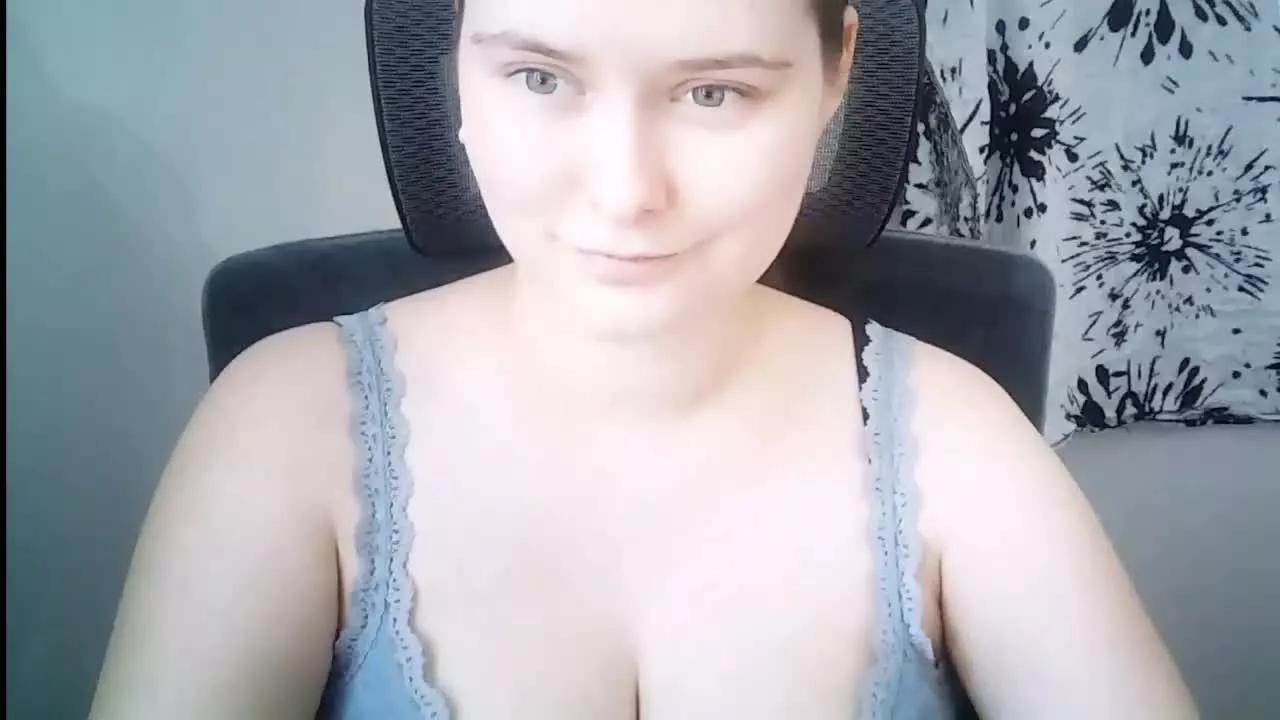 CelineNatural on Streamray 