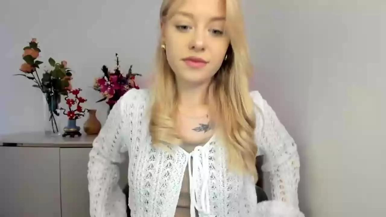 CindyUnique on Streamray 