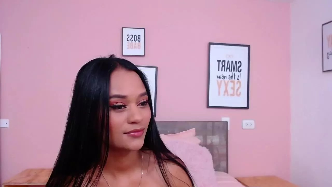 Offline CleoBaset on Streamray