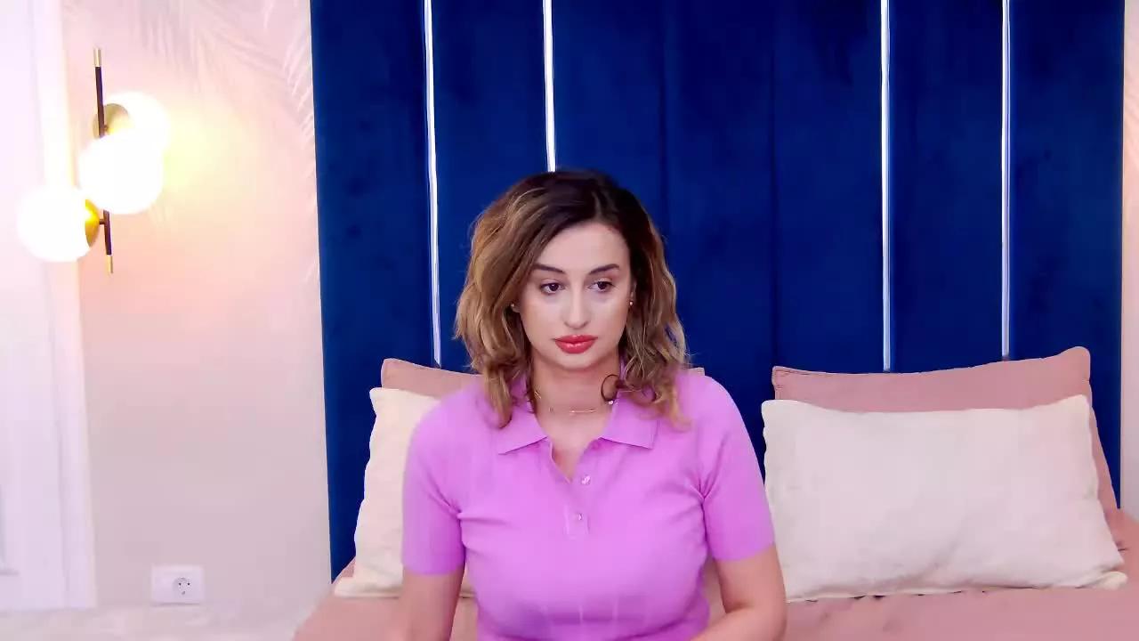 DaianaJacobs on Streamray 