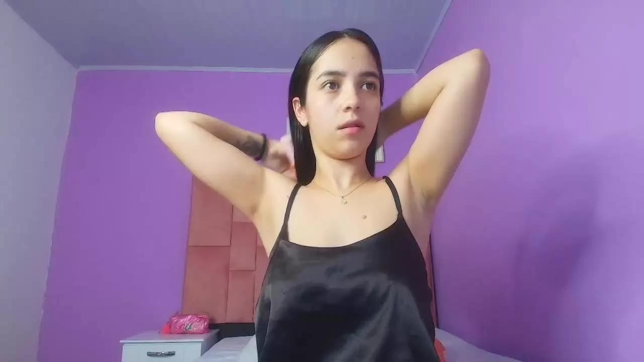 DerlyCuervo on Streamray 