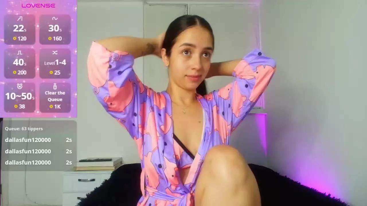 DerlyCuervo on Streamray 