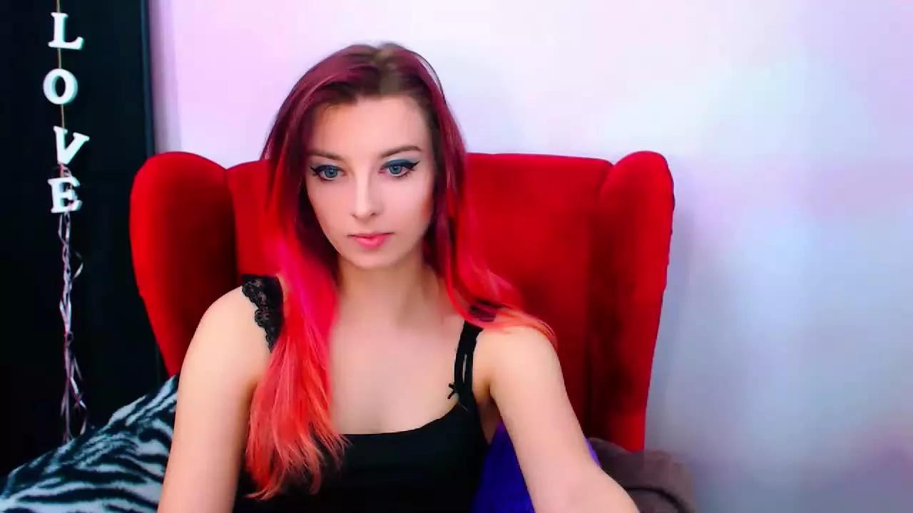 DominaLuna on Streamray 