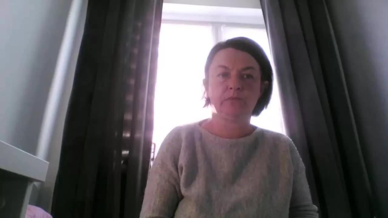 EleanorGold on Streamray 