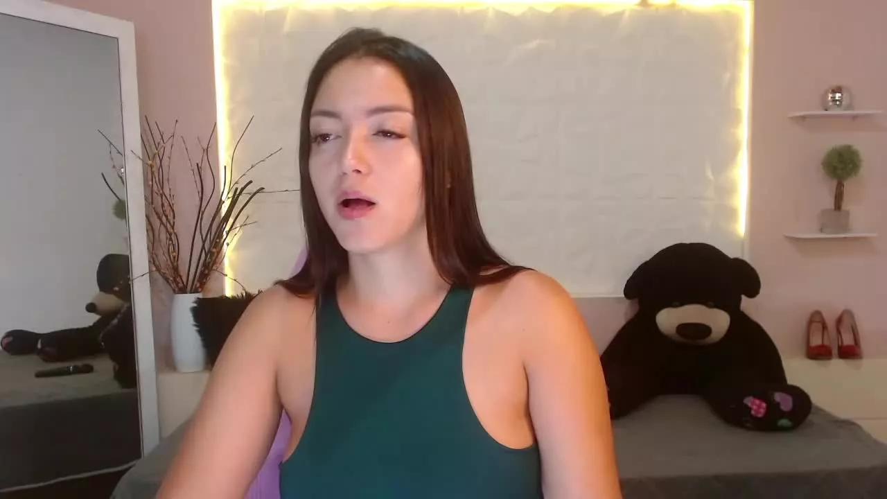 Emilyrose_8 on Streamray 