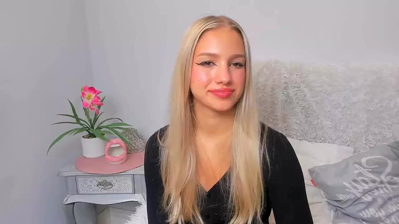 EvetteDiva on Streamray 