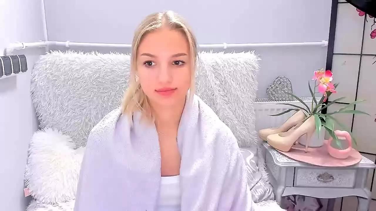EvetteDiva on Streamray 