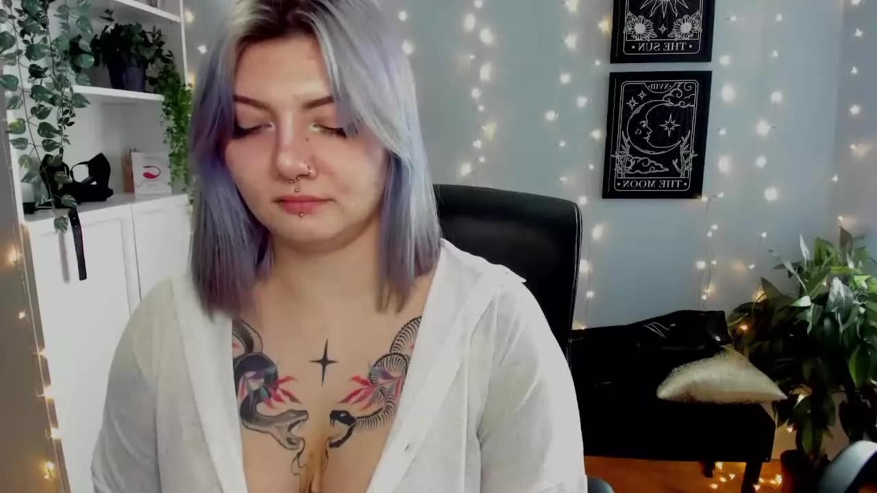GabbieLove on Streamray 