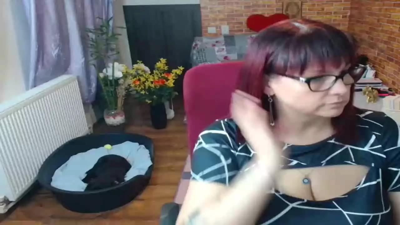 hellen37 on Streamray 