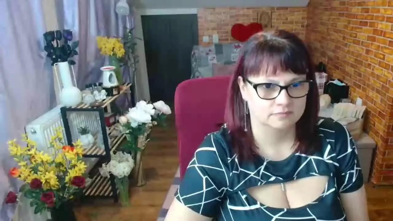 hellen37 on Streamray 
