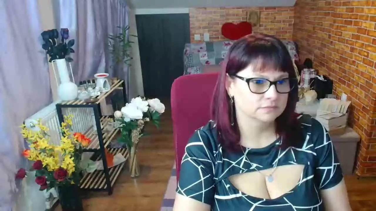 hellen37 on Streamray 