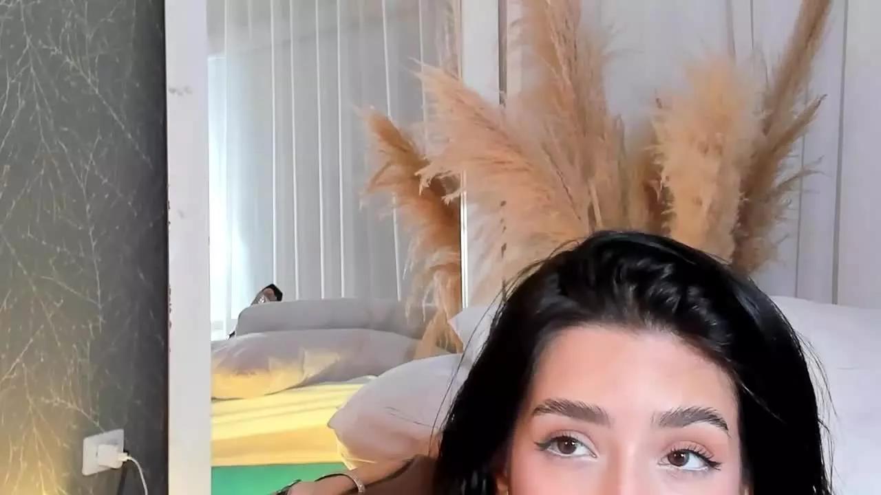 HellenWritte on Streamray 