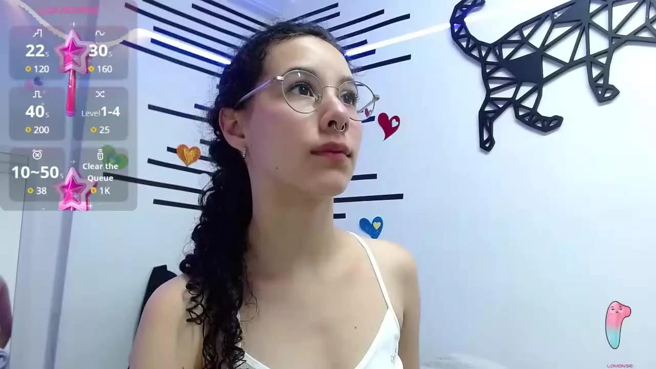 JennMuriel on Streamray 