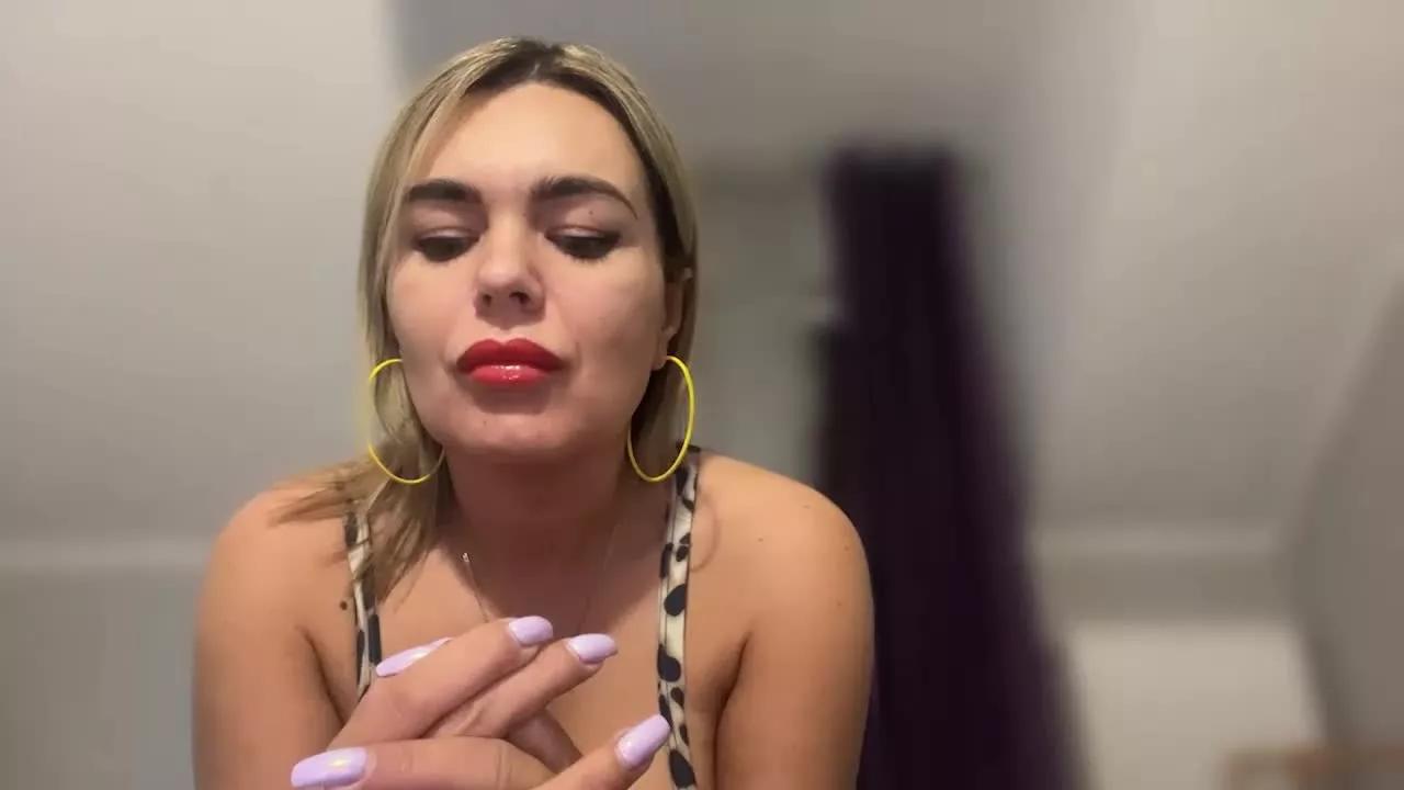 JennyPassion on Streamray 