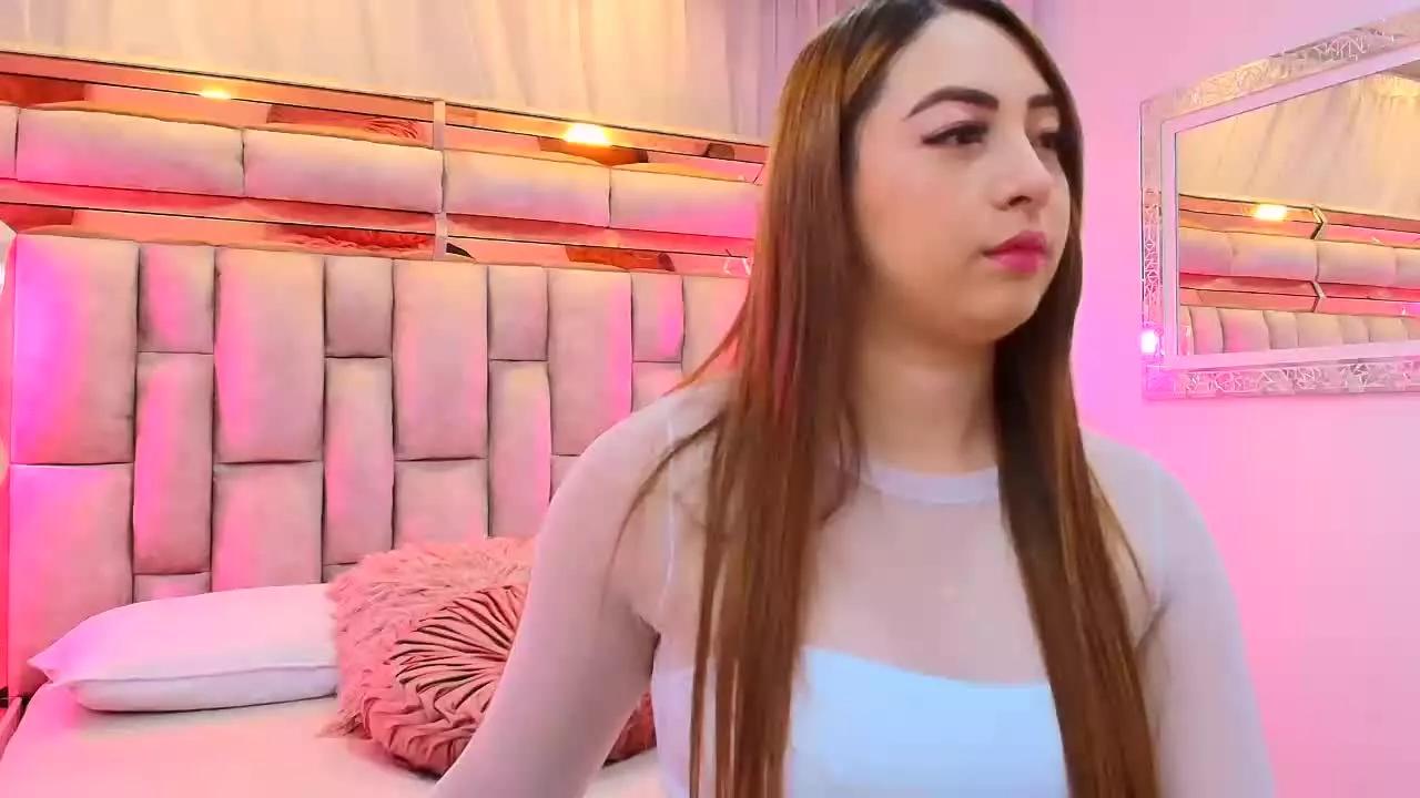 Katalina_Evans on Streamray 