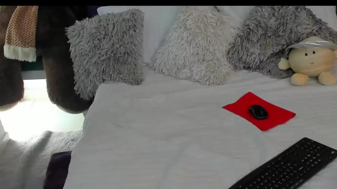 KylieDuarte on Streamray 