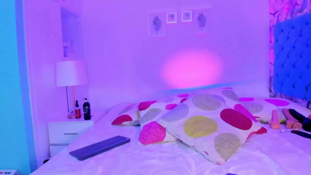 LilithWhite on Streamray 