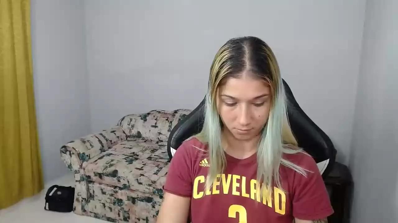 lissa_hanns on Streamray 