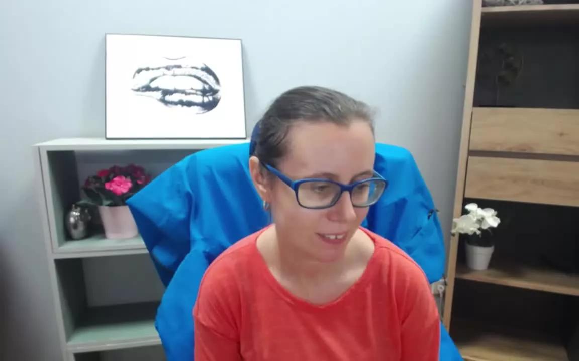 LizzySparkle on Streamray 