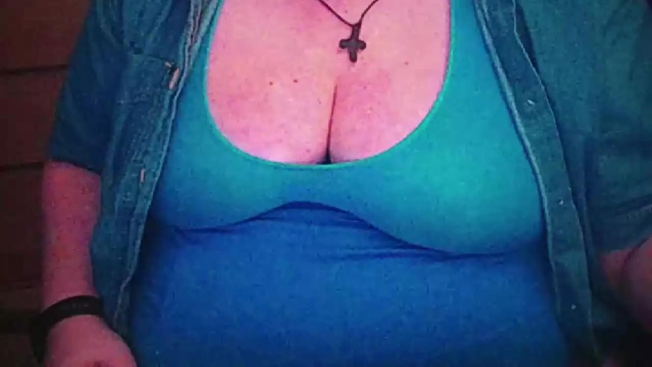 mayalove6969 on Streamray 