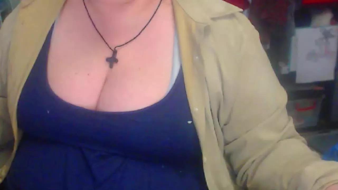 mayalove6969 on Streamray 