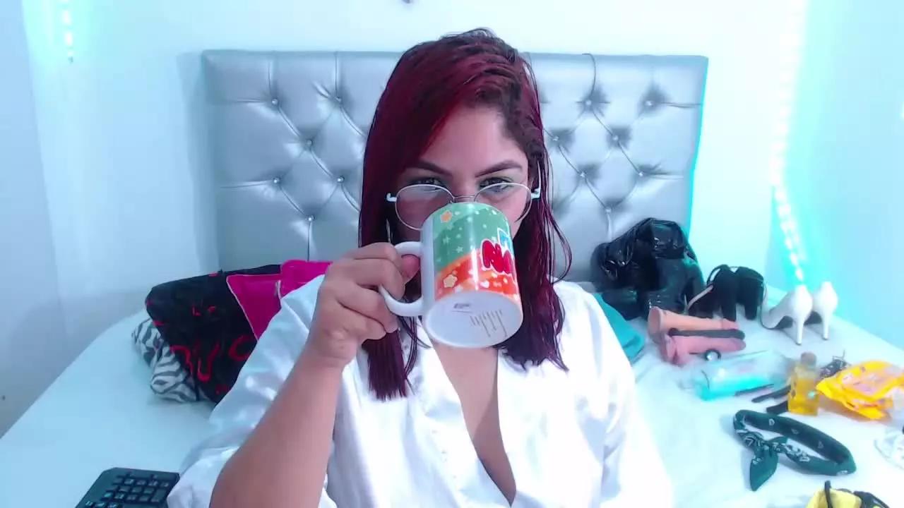Missy_cougar1 on Streamray 
