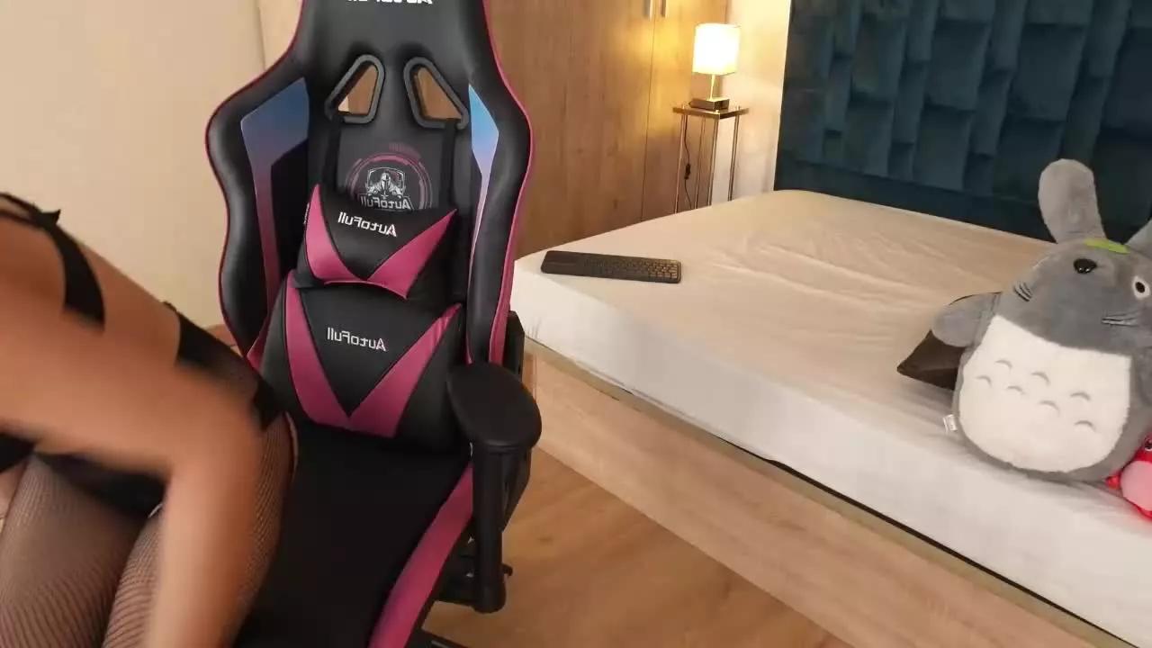 NataliaNovak on Streamray 