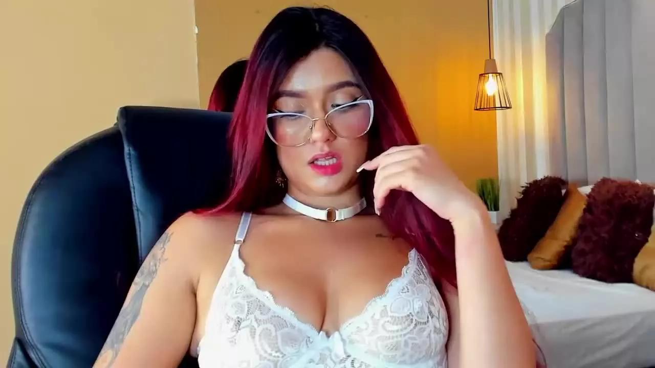 NatashaCollen on Streamray 