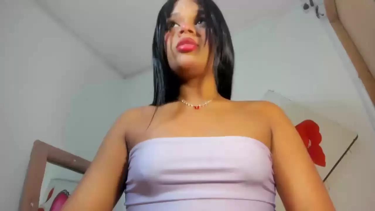 nikkitatsxTS on Streamray 
