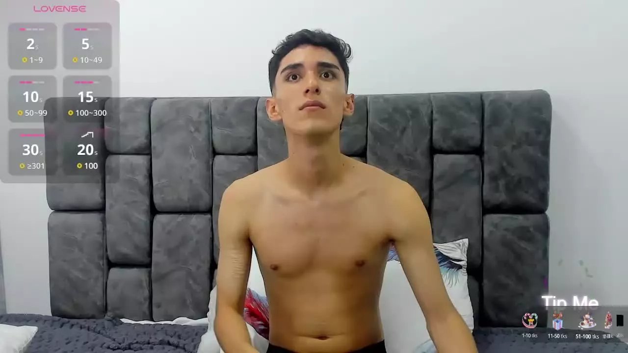 Offline OstinRivera on Streamray