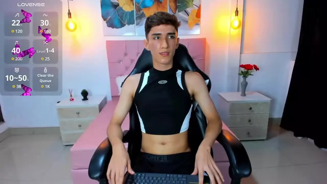 Offline OstinRivera on Streamray