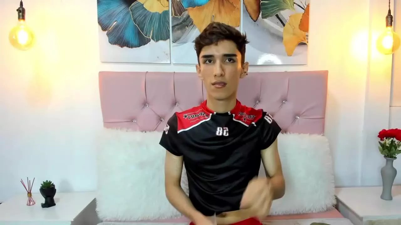 Offline OstinRivera on Streamray