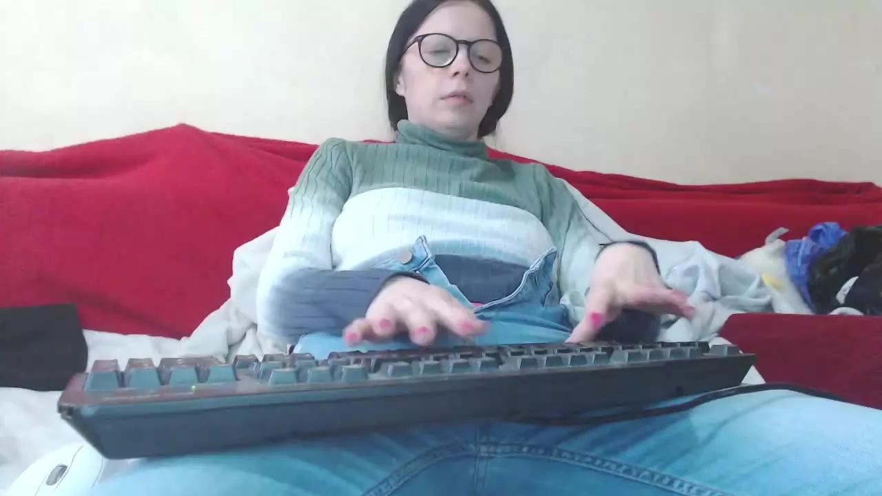 RafaBBGirl on Streamray 