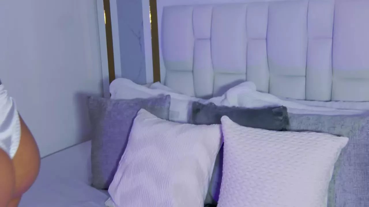 Offline SamyVelez on Streamray